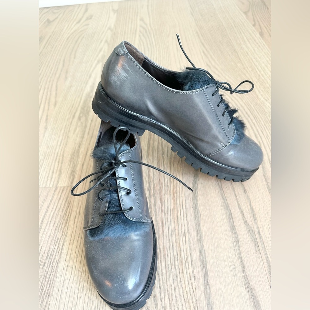Attilio Giusti Leombruni AGL Navy Leather Rabbit Fur Laced Platform Oxford Shoes